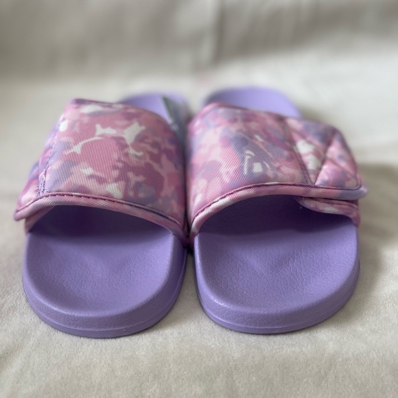 Cat & Jack Purple and Pink Quilted Slippers - Picture 2 of 3
